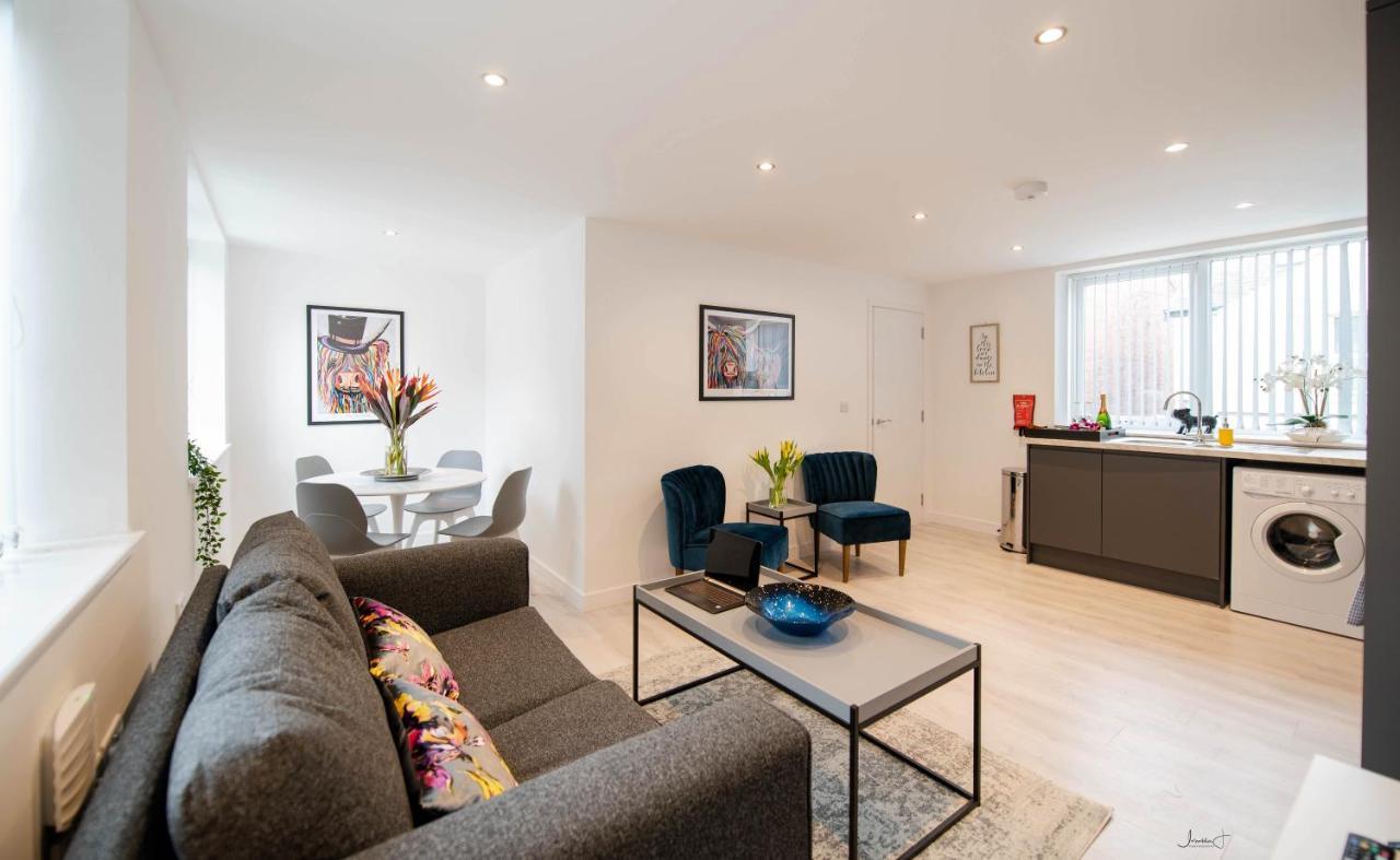 Charles Alexander Short Stay - Windmill House Apartments Lytham St Annes Exteriör bild