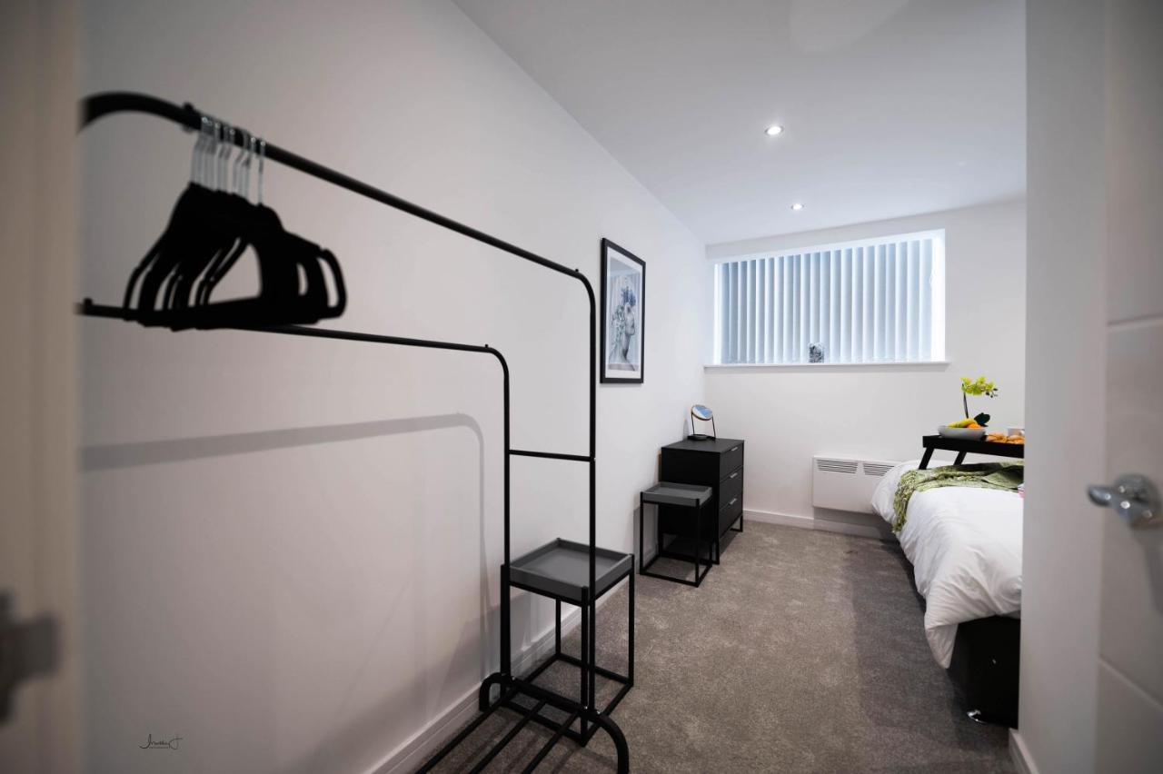 Charles Alexander Short Stay - Windmill House Apartments Lytham St Annes Exteriör bild