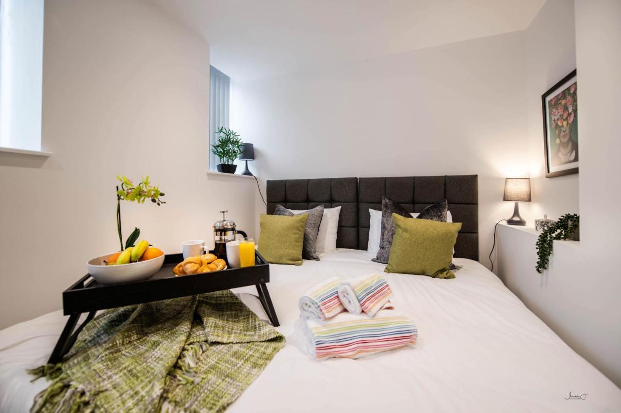 Charles Alexander Short Stay - Windmill House Apartments Lytham St Annes Exteriör bild